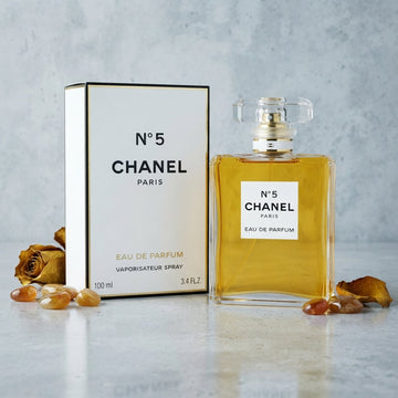 CHANEL N°5 Eau de Parfum Spray for Women (100ml / 3.4 FL. OZ.)
